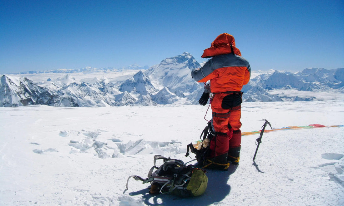 Combien de temps faut-il pour monter l'Everest ? – Guide complet pour grimpeurs et curieux